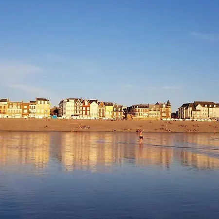 Apartment Appartement D'Une Chambre Avec Vue Sur La Ville Balcon Et Wifi A Mers Les Bains A 3 Km De La Plage Mers-les-Bains