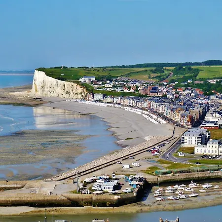 Appartement D'Une Chambre Avec Vue Sur La Ville Balcon Et Wifi A Mers Les Bains A 3 Km De La Plage Apartment *